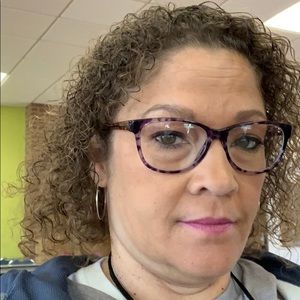 Meet your Posher, Joy